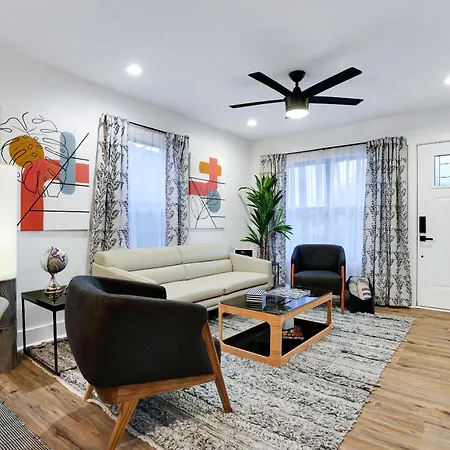 Artsy - A Birdy Vacation Rental San Antonio Extérieur photo