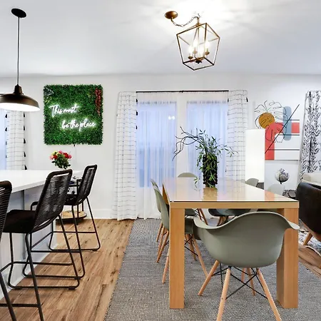 Artsy - A Birdy Vacation Rental San Antonio Extérieur photo